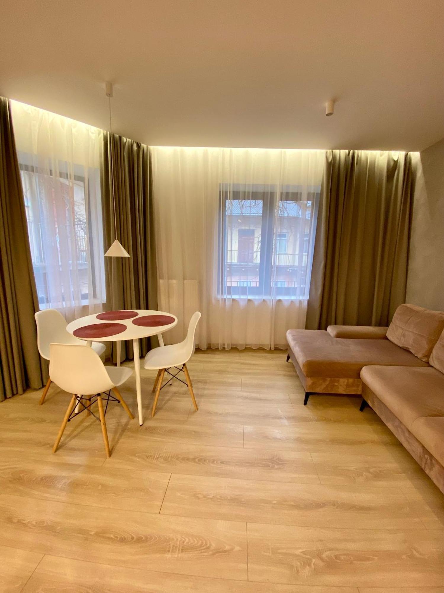 Nalyvaika Lviv Apartments Esterno foto